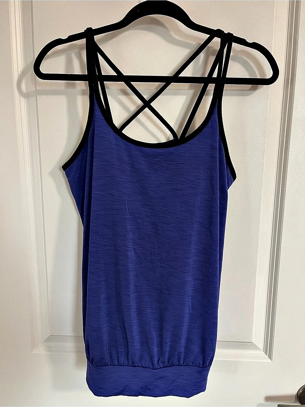Danskin Now Purple Strappy Tank Top Size Medium Like New
